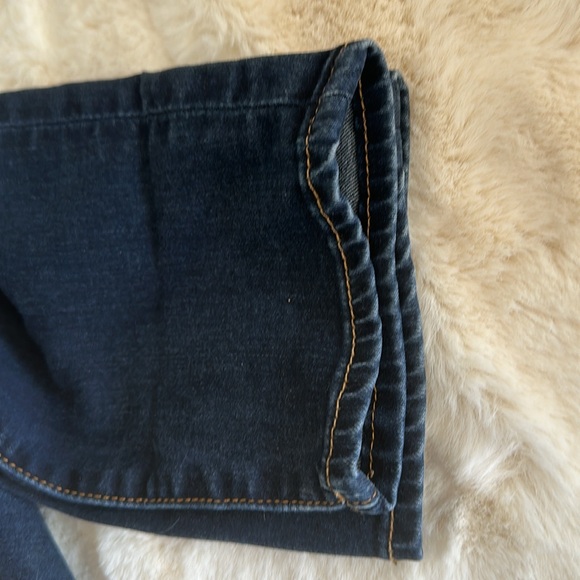 Lucky Jeans Size 4 R or 27 Lolita Skinny Dark - Picture 4 of 6